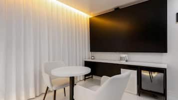 SuiteA (100-inch TV, High Performance PC, 5 OTT Services Free, Air Dresser, Air Purifier) | Dining