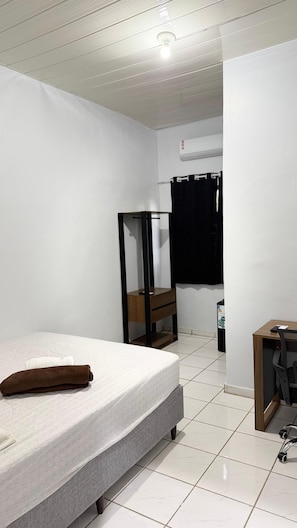 Comfort Double Room | Laptop workspace, free WiFi - Pousada Gente Feliz (Apiacás)