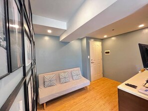 Interior - Athena Suites in IT Park (Cebu City)