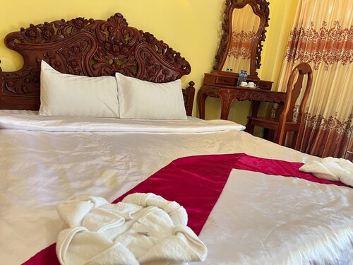 Lotus Blanc Homestay Villa
