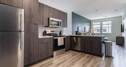 Landing | Amazing 1BD in Steelpointe Harbor