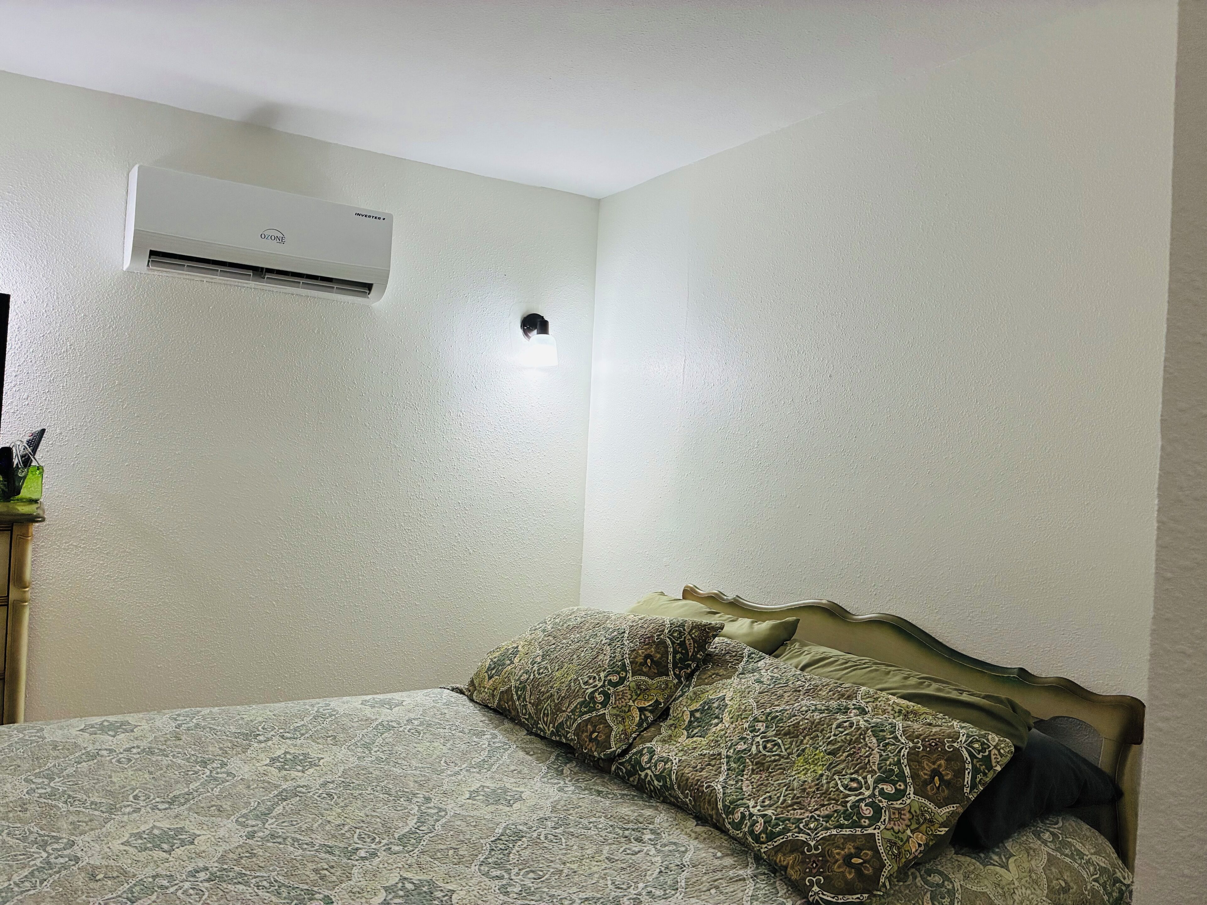 1 chambre, accès au Wi-Fi (inclus), literie fournie