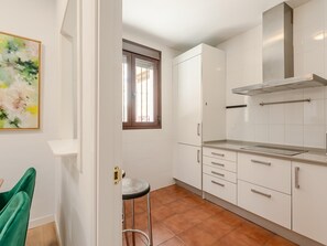 Private kitchen - Hommyhome San Esteban 001 (Sevilla)