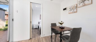 Private 1BR Granny Flat | 5 Mins to St Marys CBD