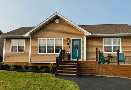 Upscale Home by St. Martha’s, StFX, & the Landing