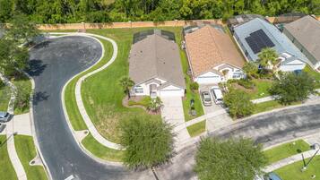 4 bedrooms