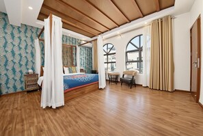 Double Room | Blackout drapes, iron/ironing board, free WiFi - LanNa (Dali)