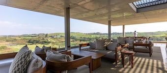 Stylish Studio In Zimbali Lakes H18