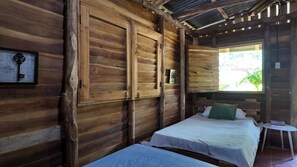 Room - Vrbo Property (Carara)