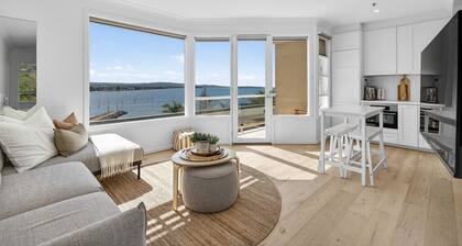 The Little Bluff Apartments