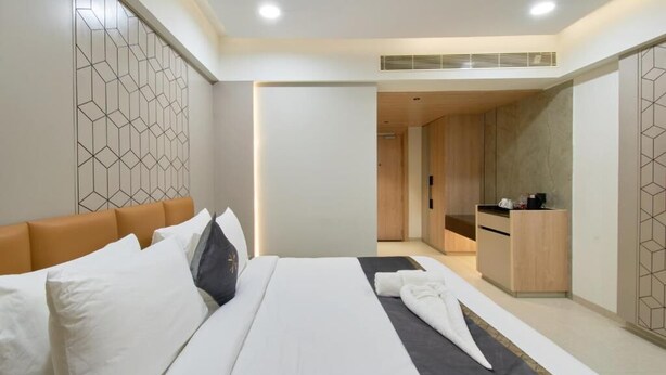 Superior King Room