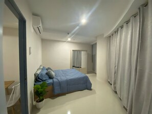 Room - Vrbo Property (Cebu)