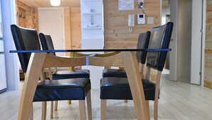 Deluxe Apartment | Dining - Rapyuta monthly apartment (Kyoto)