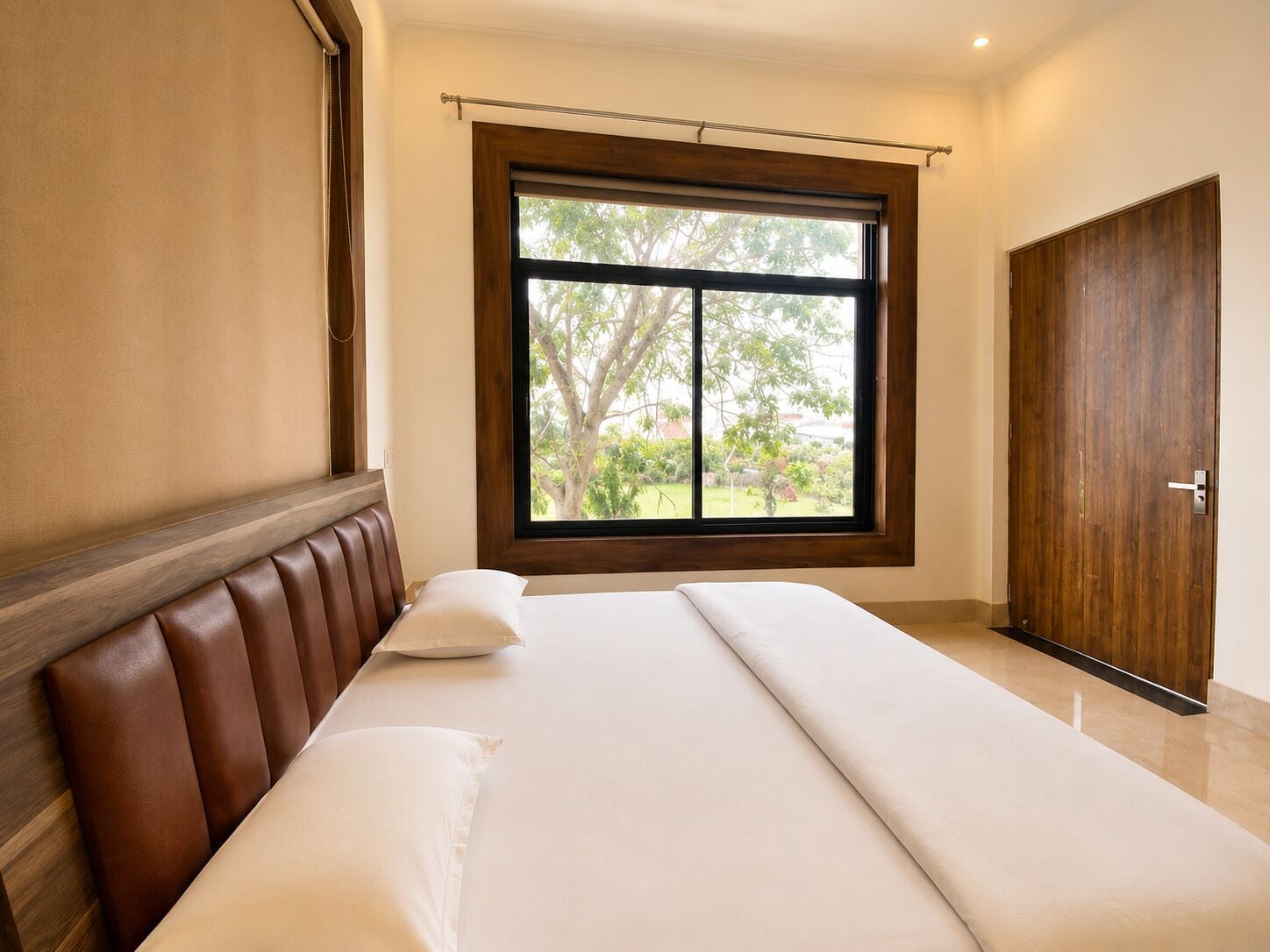 Habitación Deluxe doble, vistas a la ciudad | Ropa de cama de alta calidad y edredones de plumas