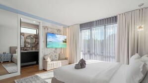 4 slaapkamers, een strijkplank/strijkijzer, gratis wifi, beddengoed