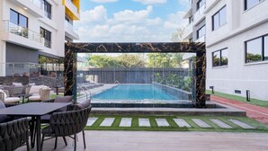 Unclassified image, 5 of 30, button - Modern 1BR/studio at Wilma Towers,Kilimani near Yaya Center and CJ’s (Nairobi)