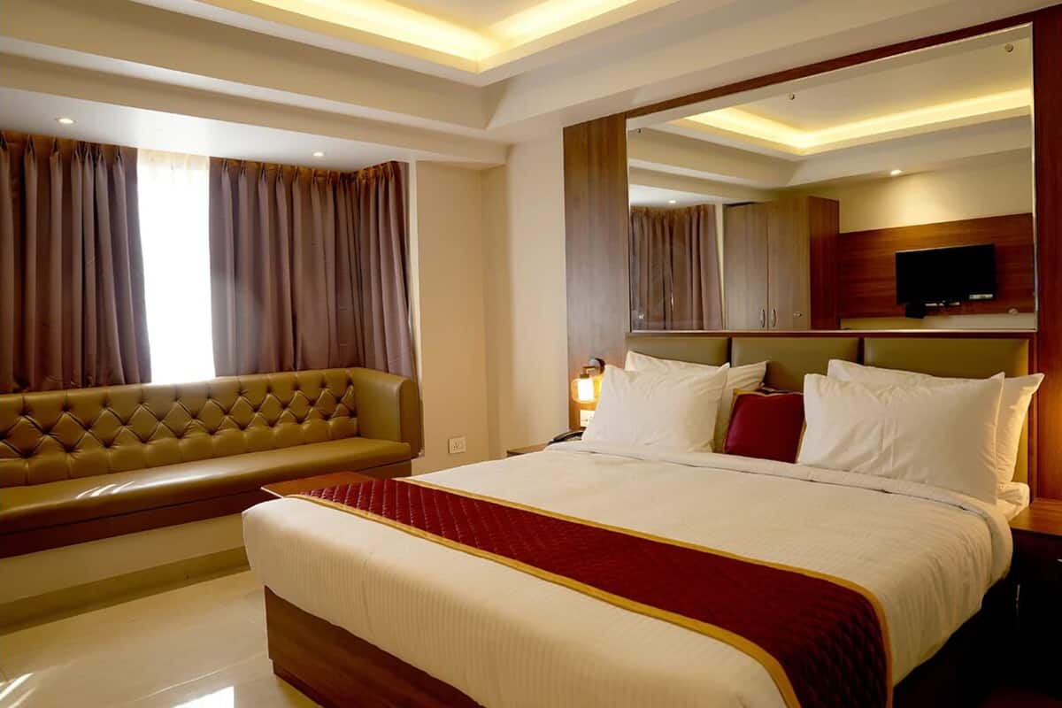 Standard Double Room | In-room safe, WiFi (free)