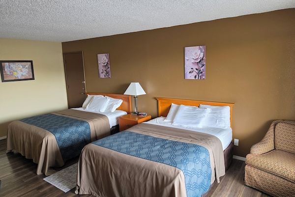 In-room safe, desk, laptop workspace, iron/ironing board