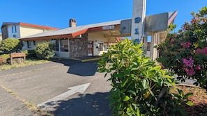 Exterior - Anchor Pointe Inn & Suites (Hoquiam)