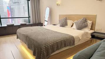 Habitación clásica, vista a la ciudad | Wifi gratis