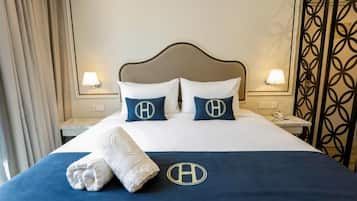 In-room safe, iron/ironing board, WiFi (free)