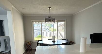 Spacious 3-Bedroom Vancouver House with Garden and Easy Transit Access