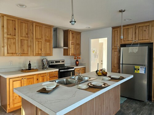 Serene 4-bedroom house in Willits perfect for relaxing getaways