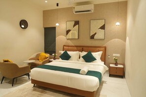 Habitació Deluxe, vistes al jardí | Planxa i posts de planxar 