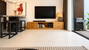 Ảnh chưa phân loại, 2 trong số 43 ảnh, nút