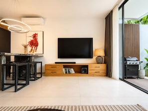 Vila luxo, vista para o jardim | Parte interna