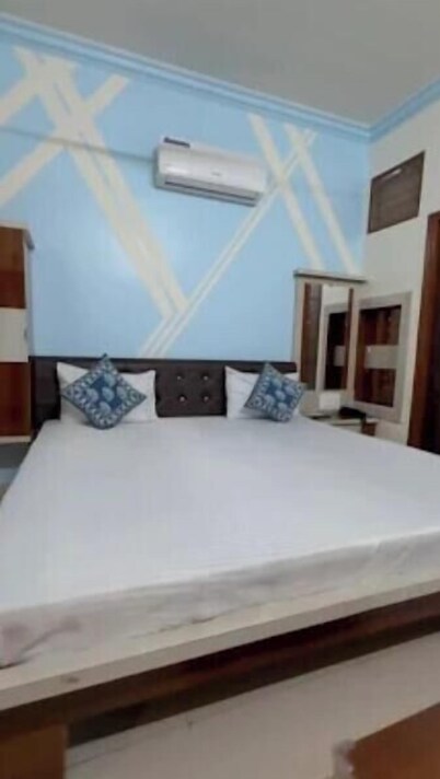 Hotel Shree Siddhi Vinayak