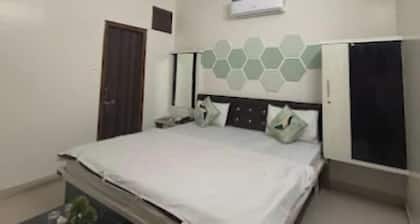 Hotel Shree Siddhi Vinayak