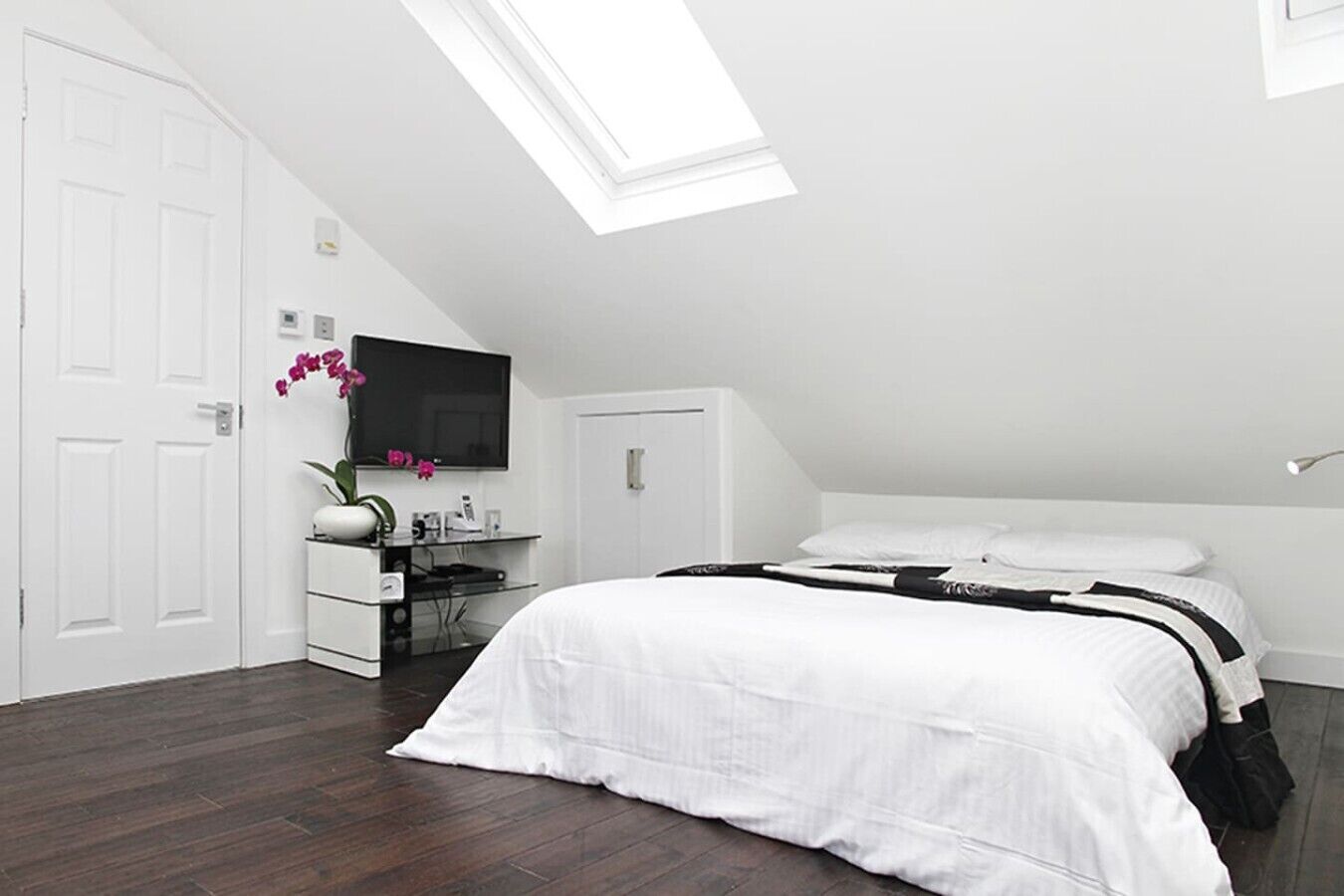 Desk, iron/ironing board, travel cot, free WiFi