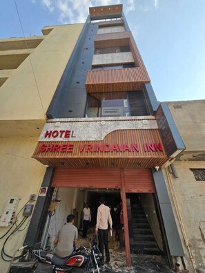 Exterior detail - Hotel Shree Vrindavan Inn (Vrindavan)