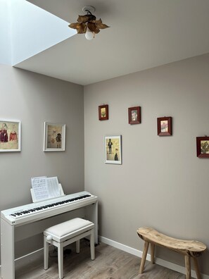 Interior - Single-story house with an enclosed garden, near the beach—ideal for families (Pornichet)