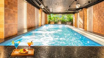 Piscina interna
