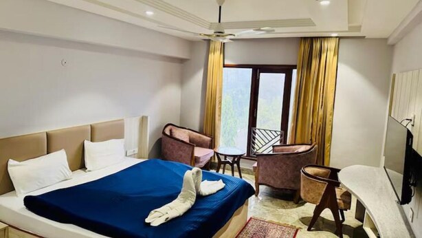 Executive Room, Garden View | Desk, laptop workspace, free rollaway beds, free WiFi - Geetanjali hotel&motel (Bharatpur)