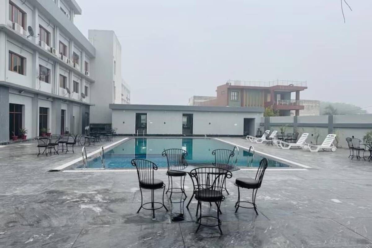 Outdoor pool