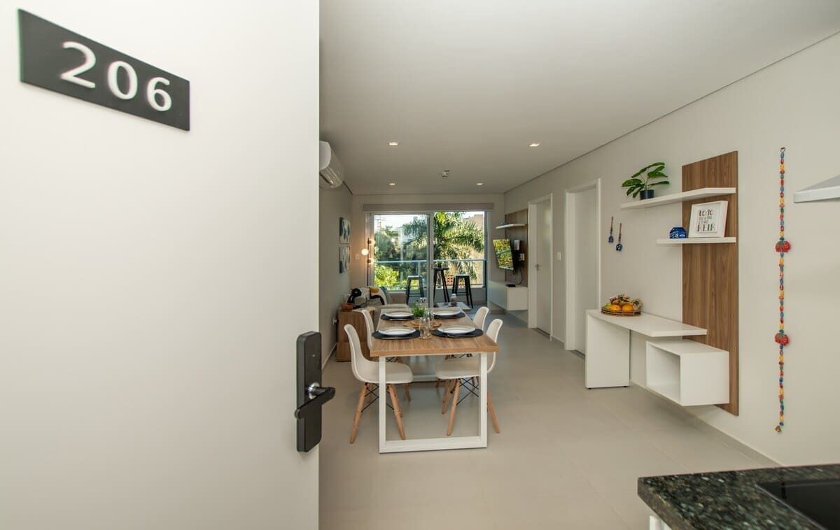 Appartement, balcon, vue ville | Restauration