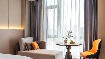 Superior Double Room Single Use, Housekeeping | Interior