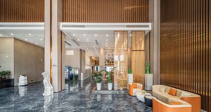 Poltton Century Hotel(Yangjiang Jinshan Road )