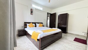Deluxe Room, City View - Hotel Nestoria Corporate Services Aparts (Pune)