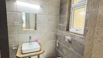 Chambre Deluxe, vue ville | Salle de bain