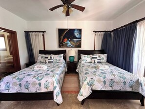 3 bedrooms, internet, bed sheets