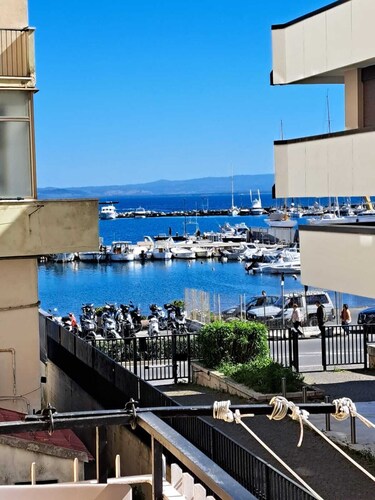 A View of the Harbor