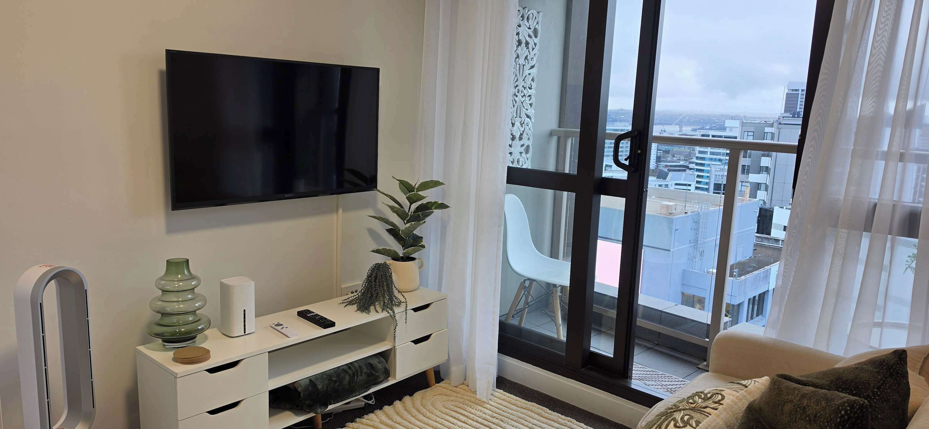 TV