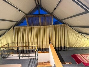 Interior - Casa De Gils | Luxury Family & Group Stay in Kodaikanal (Kodaikanal)