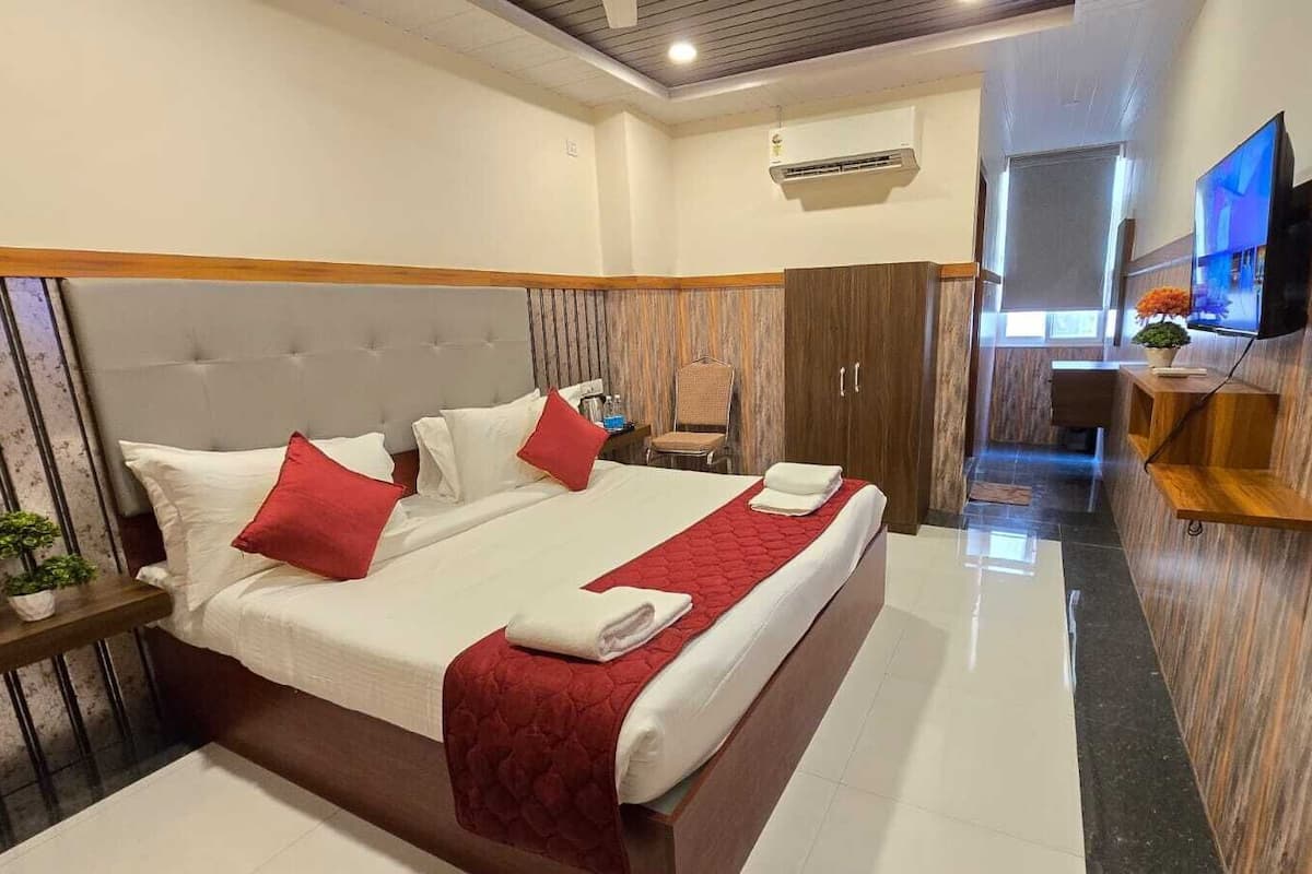 Grand Room
