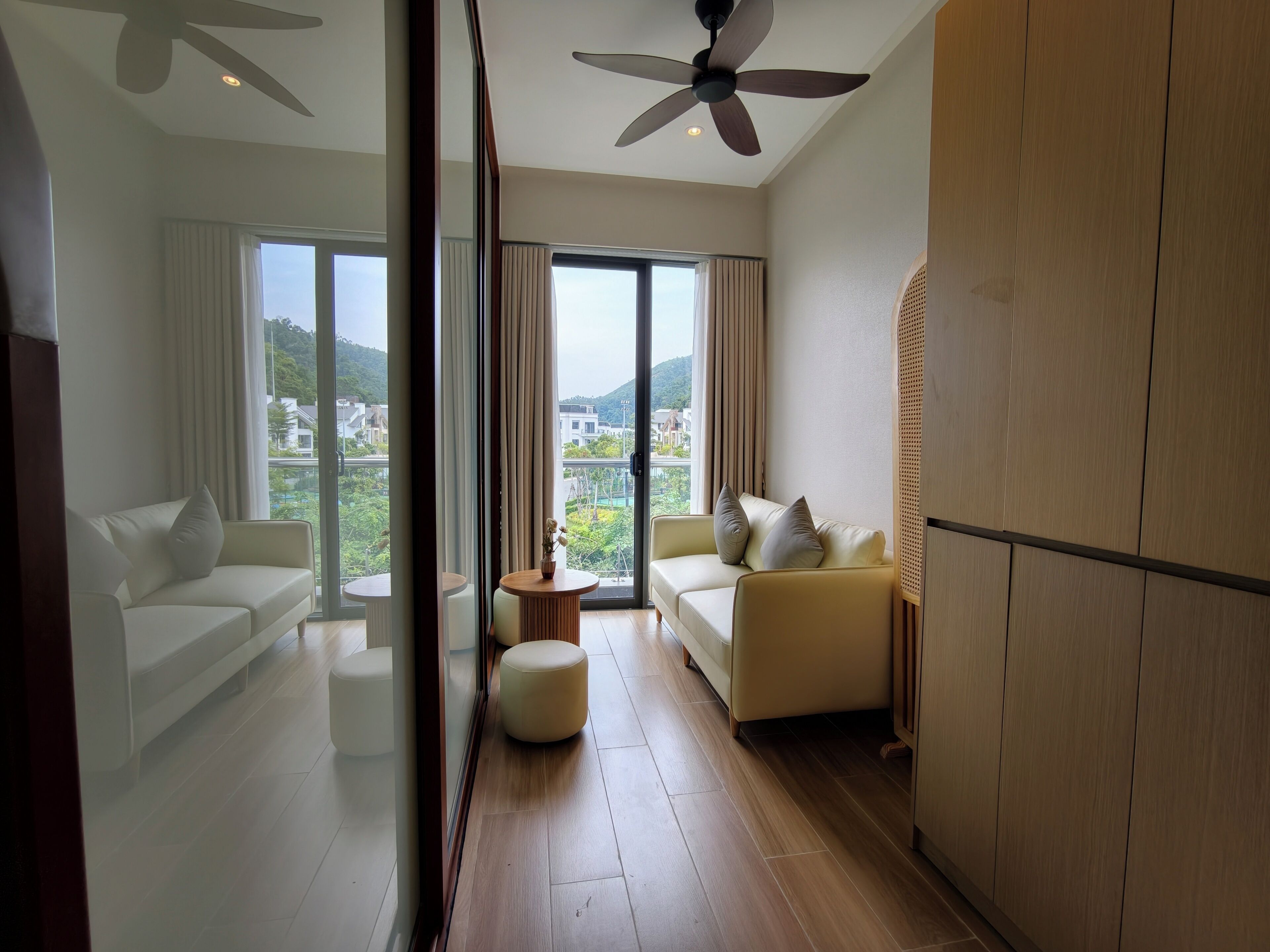 Habitación doble, vista al patio | Escritorio, wifi gratis y ropa de cama 