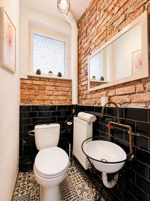 Bathroom - Ultracentral Cosy Apartment (Brașov)